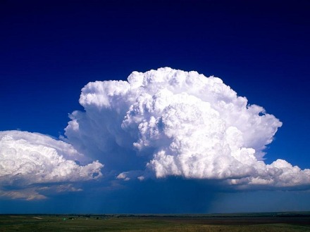Cumulonimbus calvus (foto: W. Sabold)